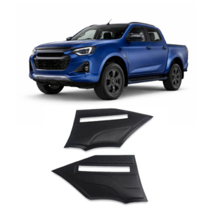 D-MAX 2020 SIDE VENT DECORATION – MATTE BLACK